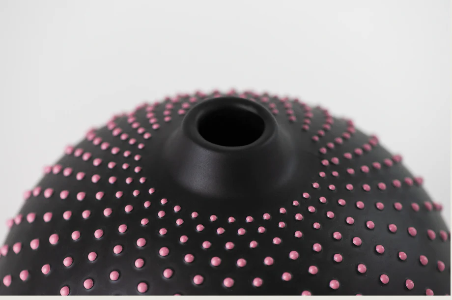 Hedgehog Vase (ABA 1) by Nuove Forme (exclusive) - Image 3