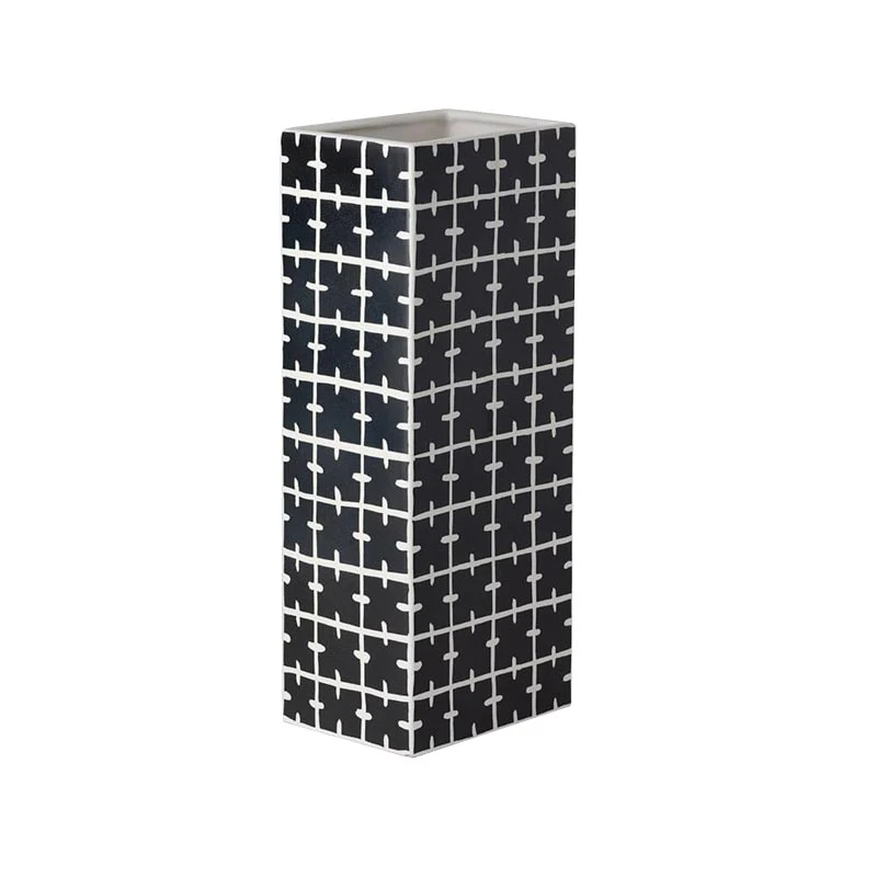 Prima Rectangular Optical Vase (ABA 11) - Matt black on matt white - by Nuoveforme - exclusive - Image 5