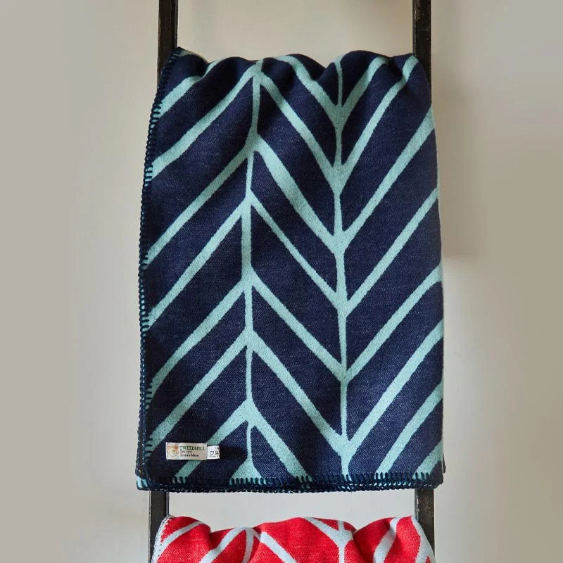 Cotton Nordic Navy & Spearmint Throw with blanket stitch - by Tweedmill - Image 2