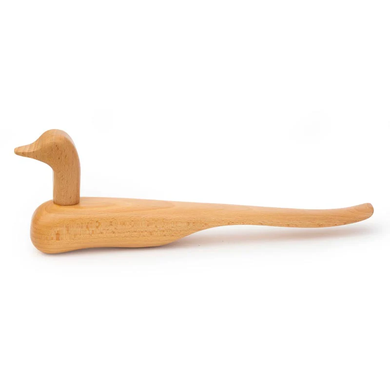 Duck Shoehorn, des. Jeong Haechan for Kikkerland - Image 2