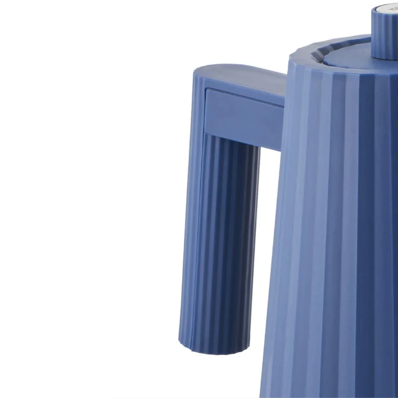 Plissé Electric Kettle - Blue - des. Michele De Lucchi for Alessi - Image 3
