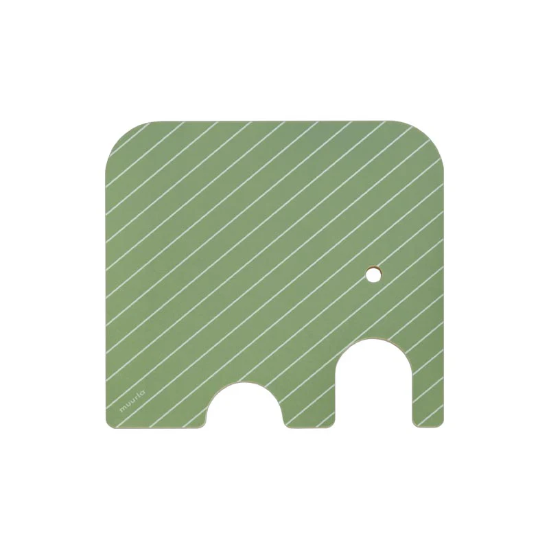 Elephant Chop & Serve board - Small 21 x 19 cm - Green - by Muurla - Image 5
