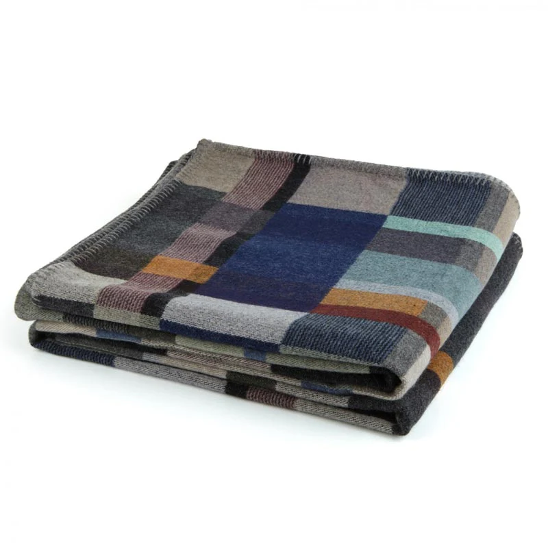 Erno 100% Merino Lambswool Block Throw - Dark - by Wallace Sewell - Image 2