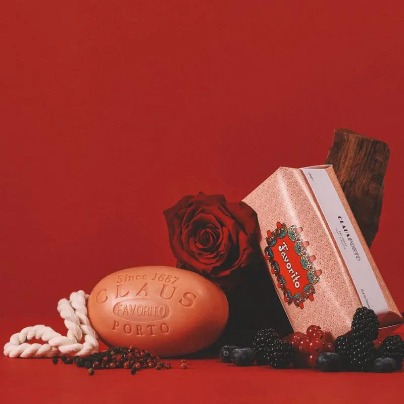 Favorito Red Poppy Soap on a Rope, by Claus Porto - Image 2