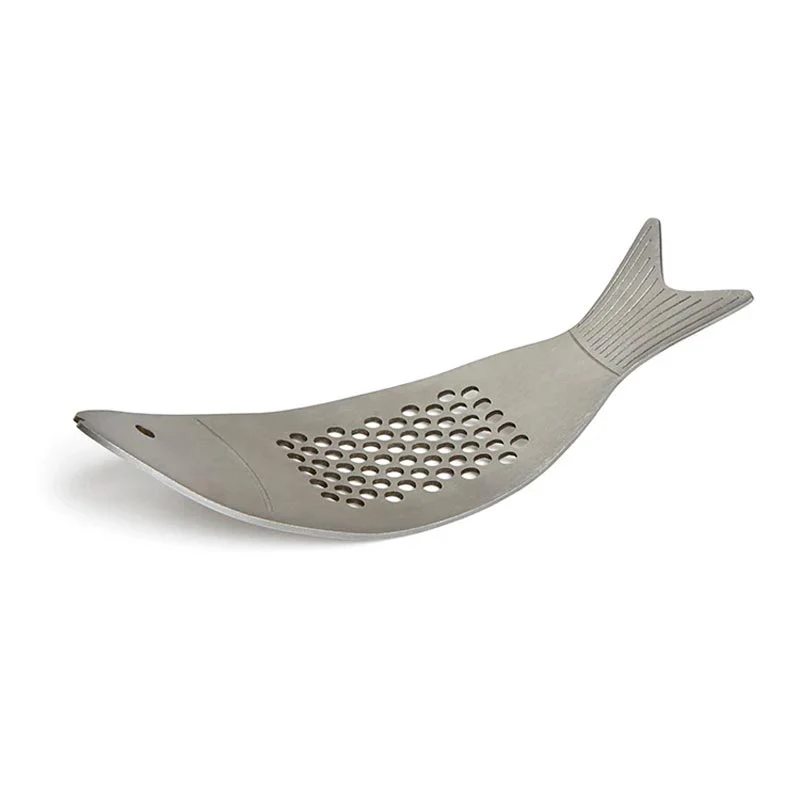 Fish Garlic Press, by Kikkerland - Image 4