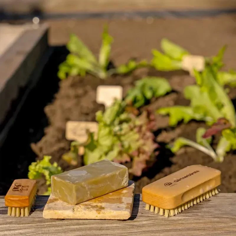 Gardener's nail brush by Burstenhaus Redecker - Image 2