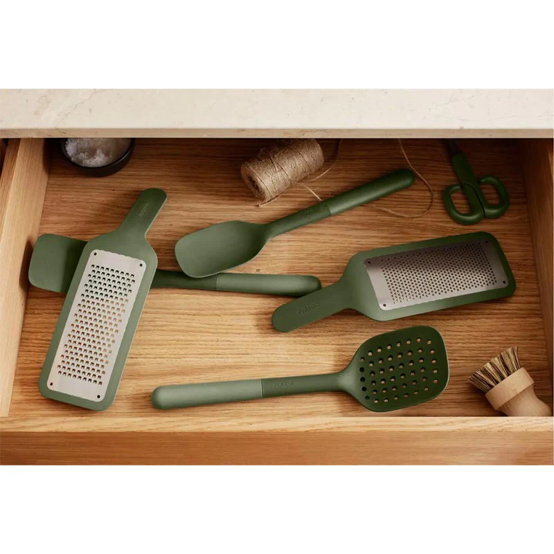 Green Tools Grater - Medium - Image 5