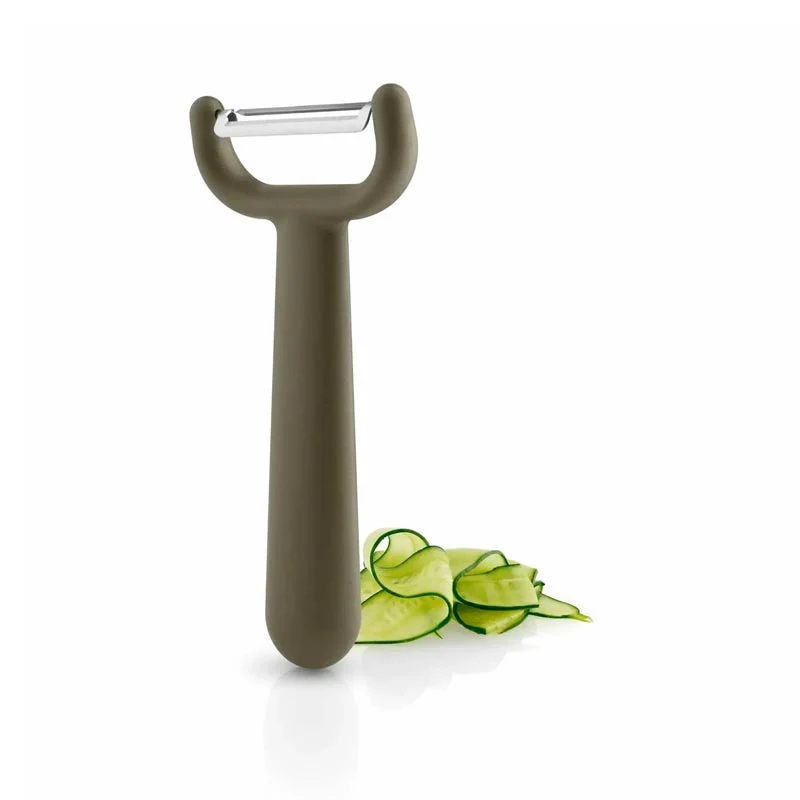 Green Tools Vegetable Peeler - Image 2