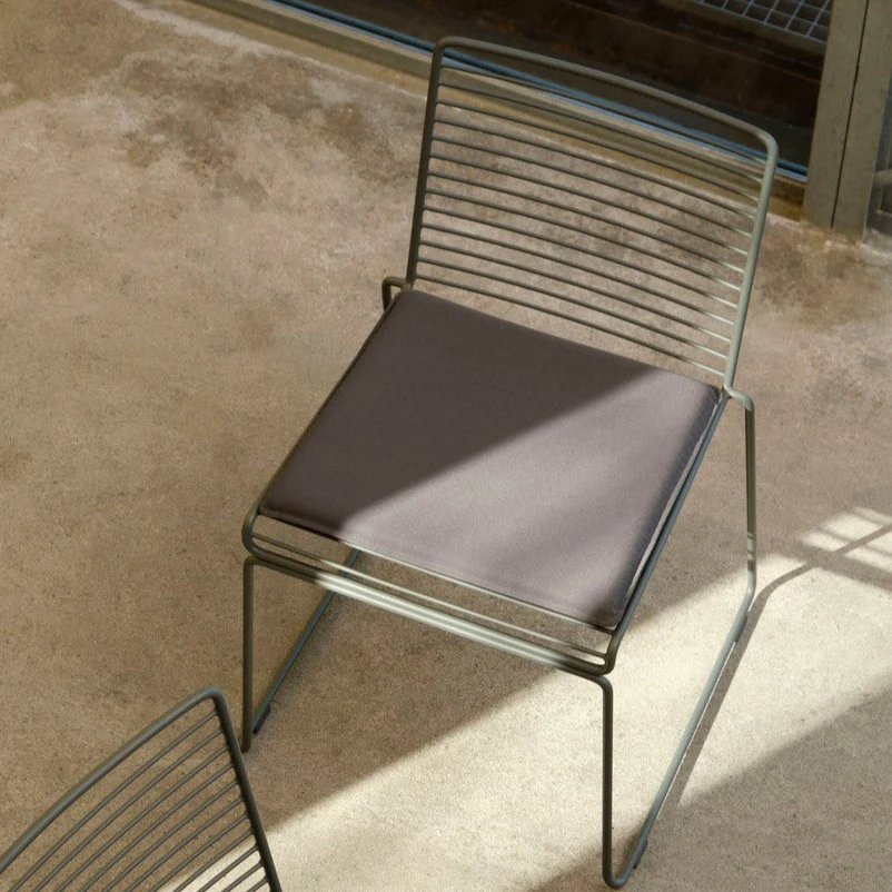 Hee Dining Chair - sled base, standard glider, fall green powder coated steel - des. Hee Welling for HAY - Image 3