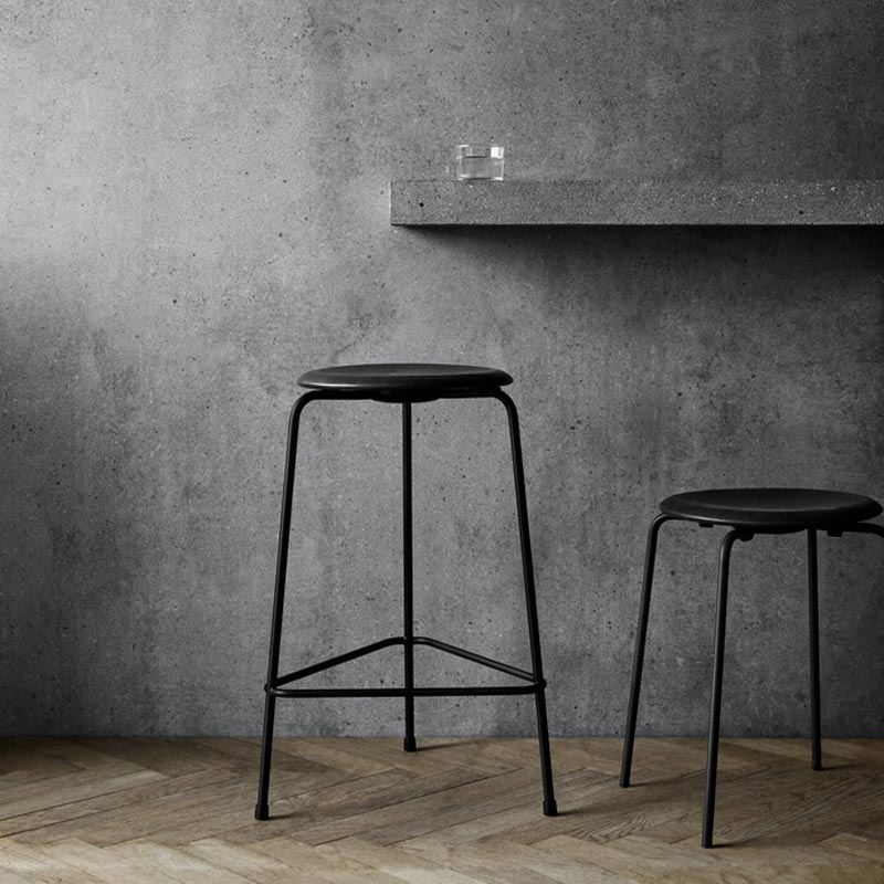 High Dot™ Counter Stool - Intense Black Leather / Black Powdercoated base - des. Arne Jacobsen (1970s), made by Fritz Hansen - Image 2