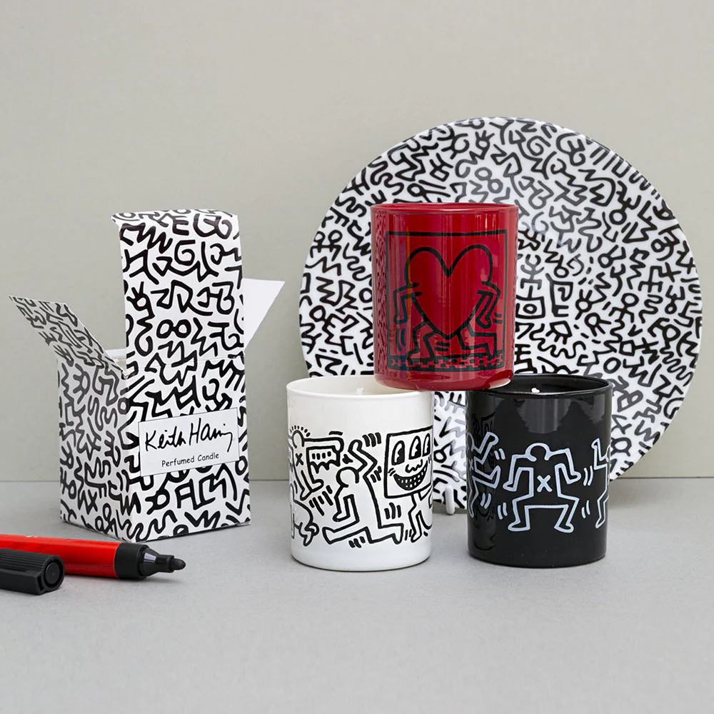 Keith Haring 'Men Drawings' (white) scented candle - Image 4