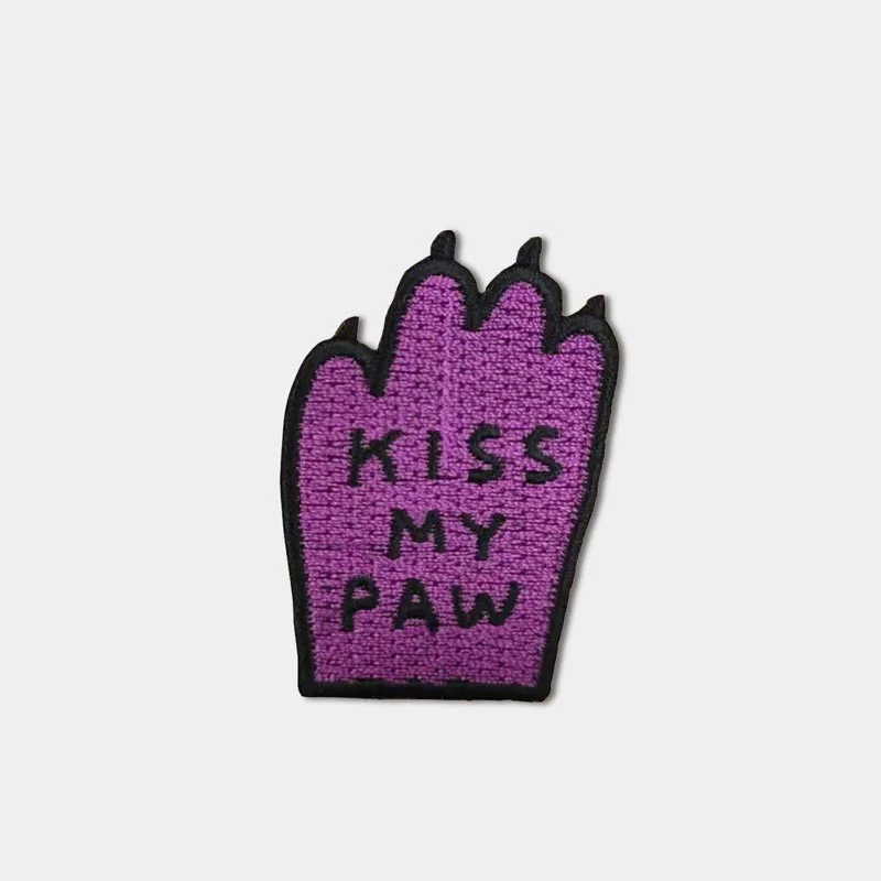 Kiss My Paw - fabric patch by David Shrigley - Image 4