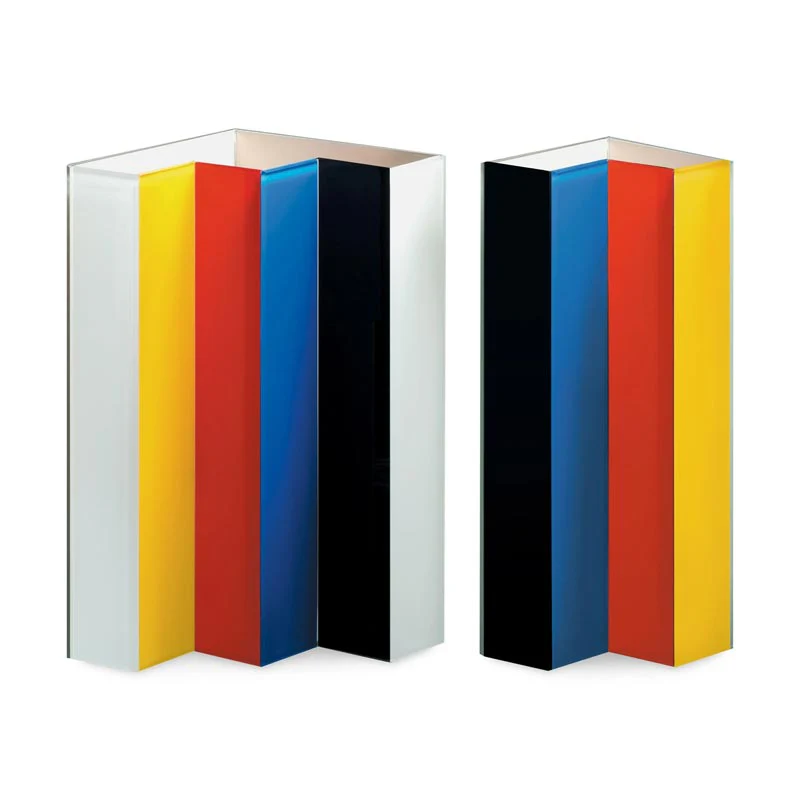 Line Up Vase, des.  Frank Kerdil for MoMA - Image 5