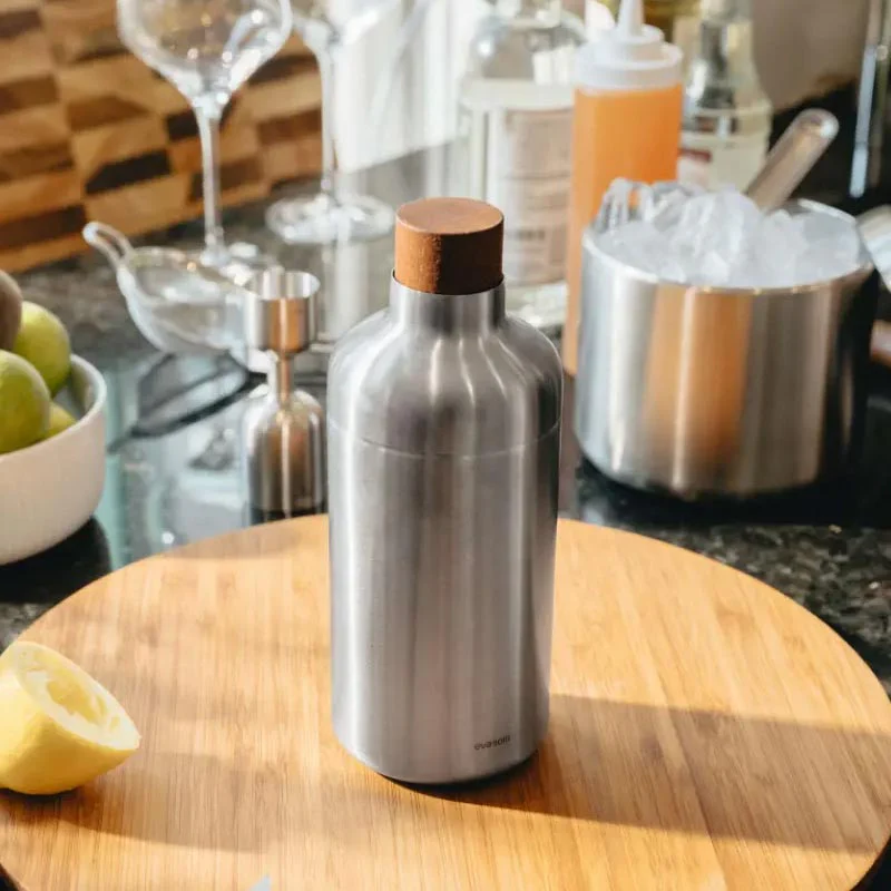 Liquid Lounge - Cocktail Shaker - Image 7