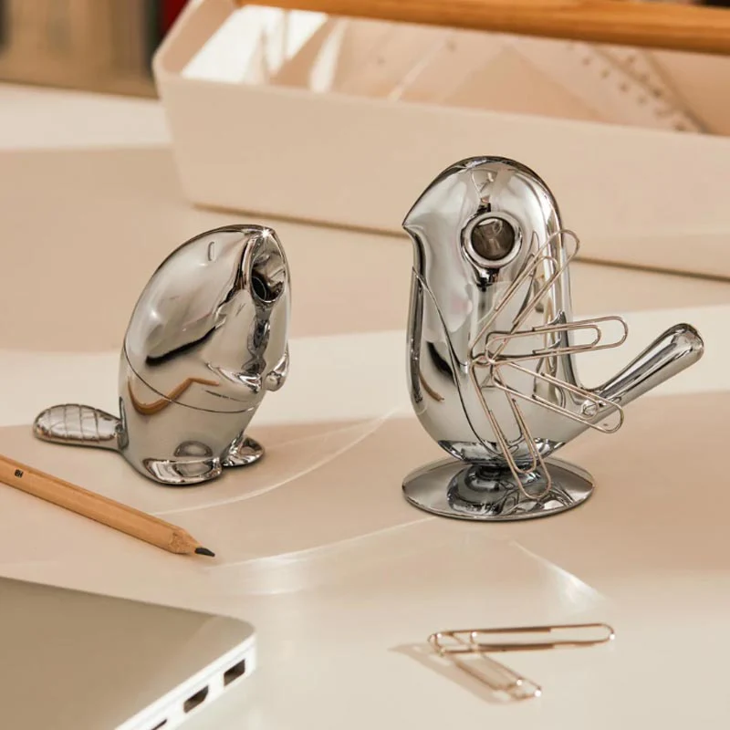 Chip: Magnetic Paper Clip Holder - des. Rodrigo Torres for Alessi - Image 4