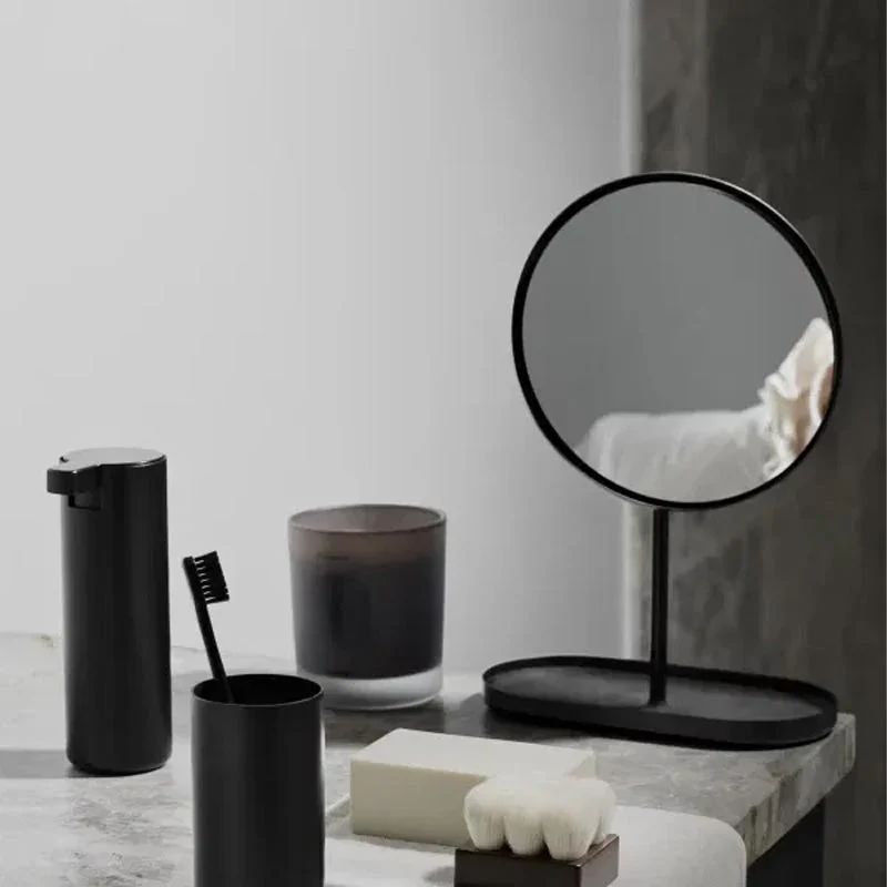 Modo Soap Dispenser des. Floz Industrie for blomus - Image 4