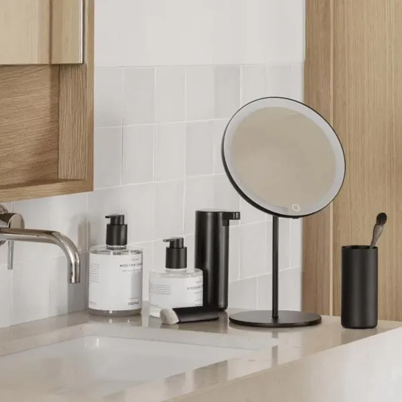 Modo Soap Dispenser des. Floz Industrie for blomus - Image 5