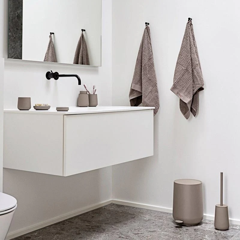 Nova One Soap Dish - Taupe - des. Thomas Dudzinski for Zone Denmark - Image 3