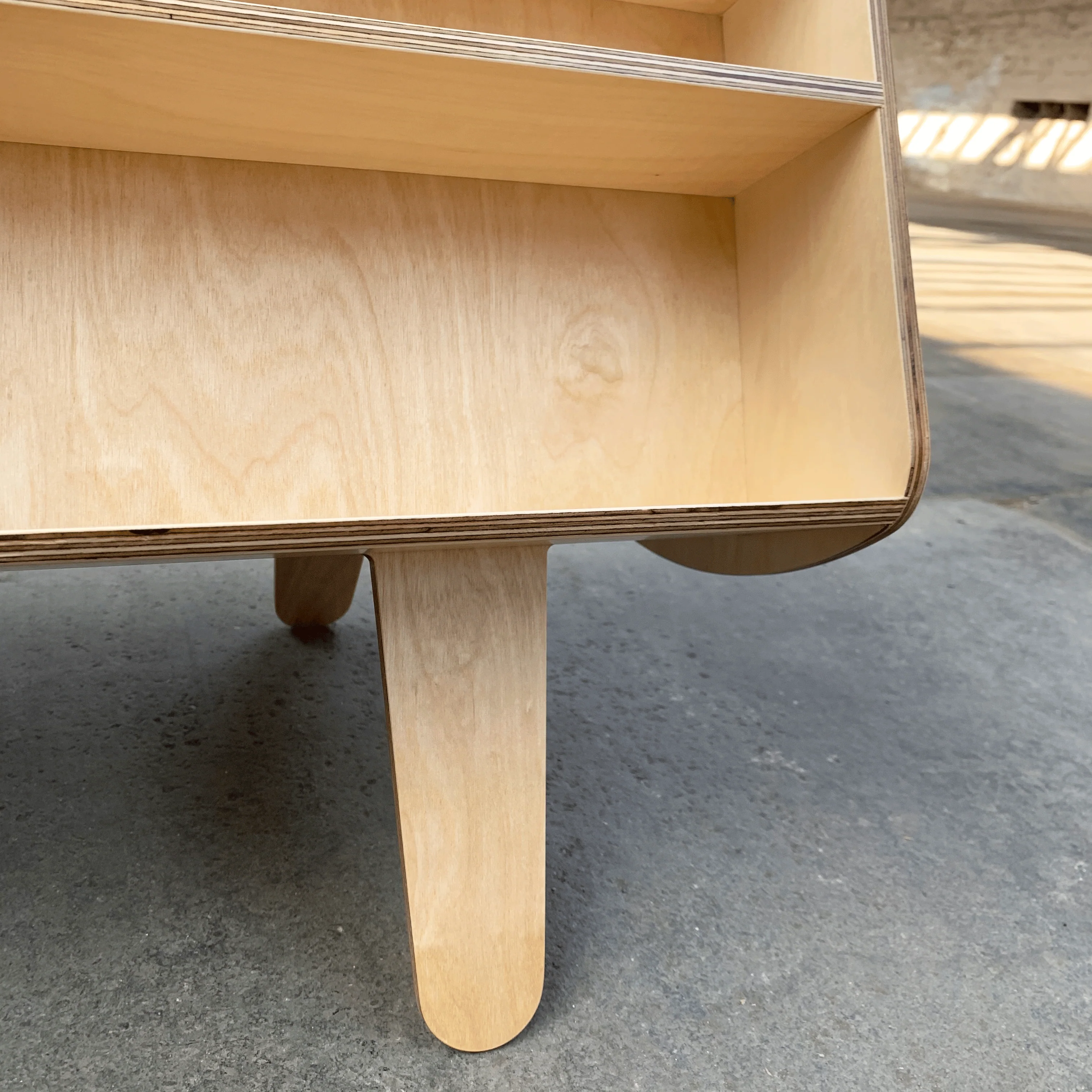 Penguin Donkey des Egon Riss, 1939 for Isokon (made by Isokon+) - Image 4