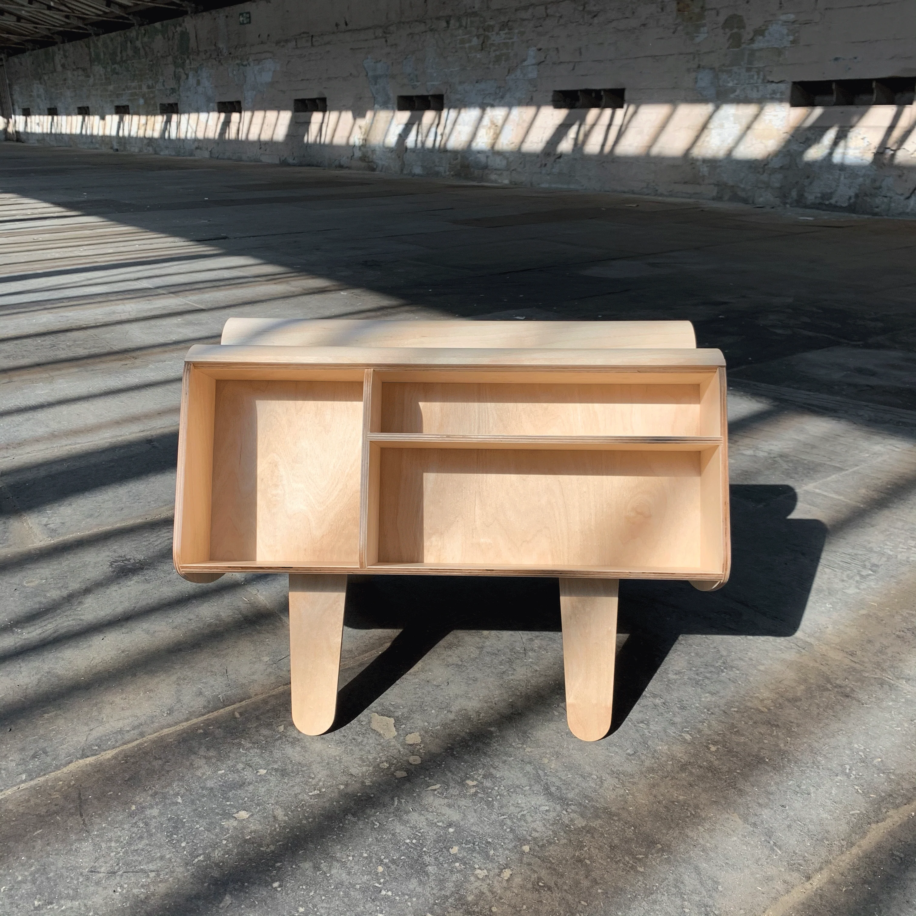 Penguin Donkey des Egon Riss, 1939 for Isokon (made by Isokon+) - Image 5