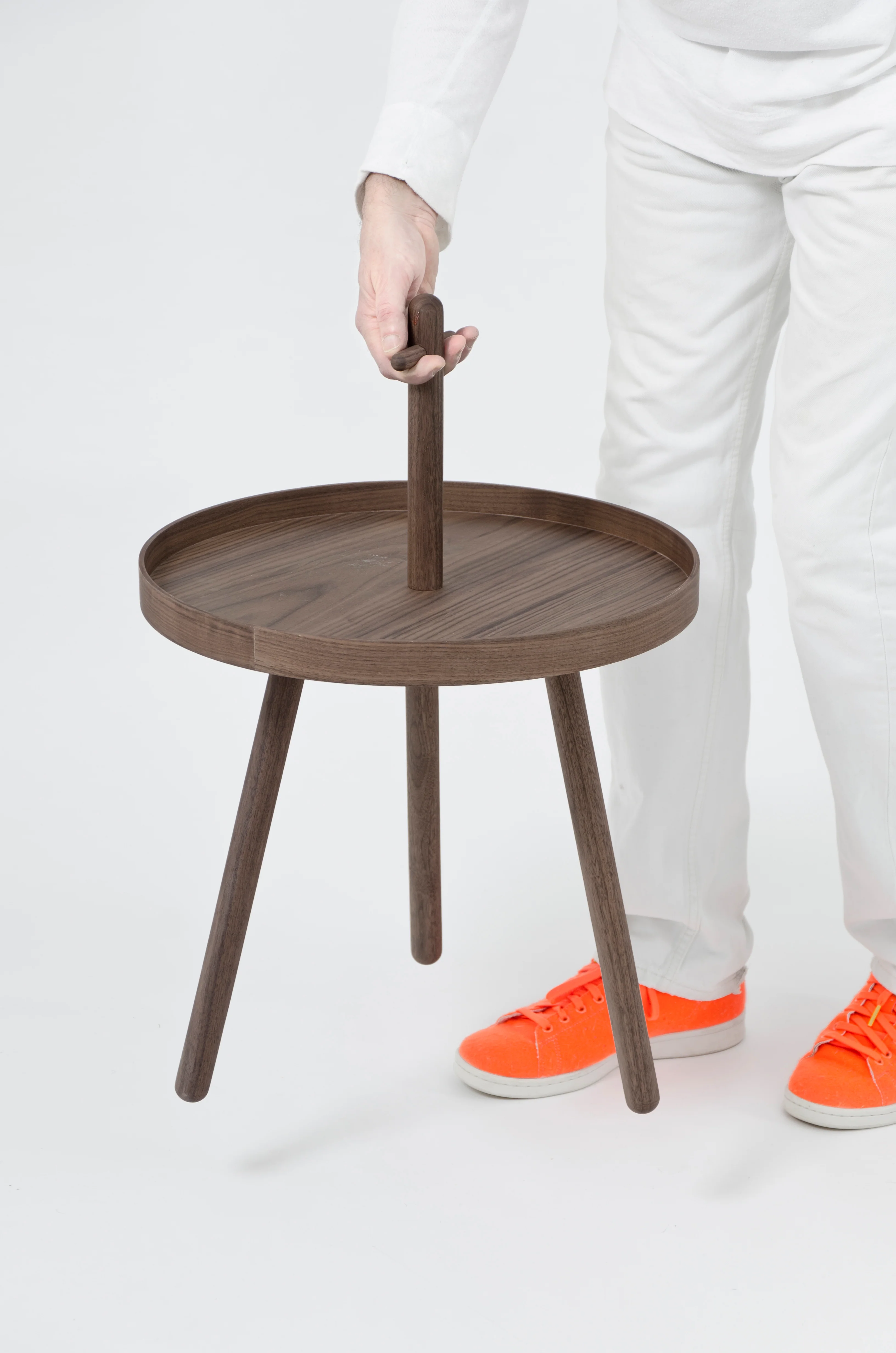 Pick me up side table - Walnut - des. Lincoln Rivers for Wireworkd - Image 7