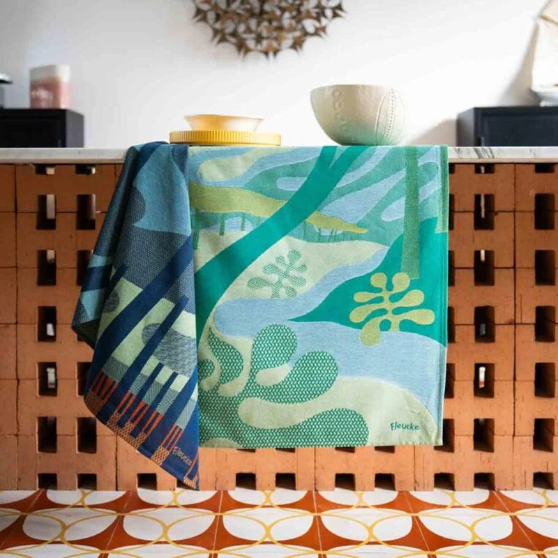 Pine Forest Tea Towel, by Tissage Moutet - Image 2
