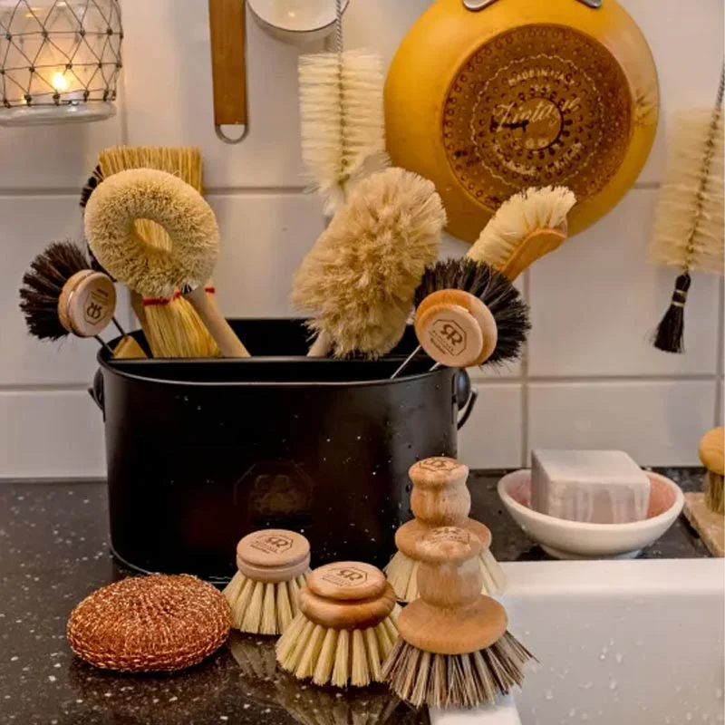 Pot Brush by Burstenhaus Redecker - Image 4