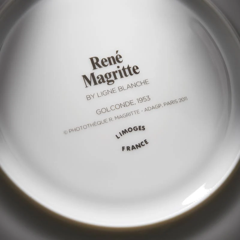 René Magritte 'Golconde' Limoges Porcelain Plate - 21cm - Image 3