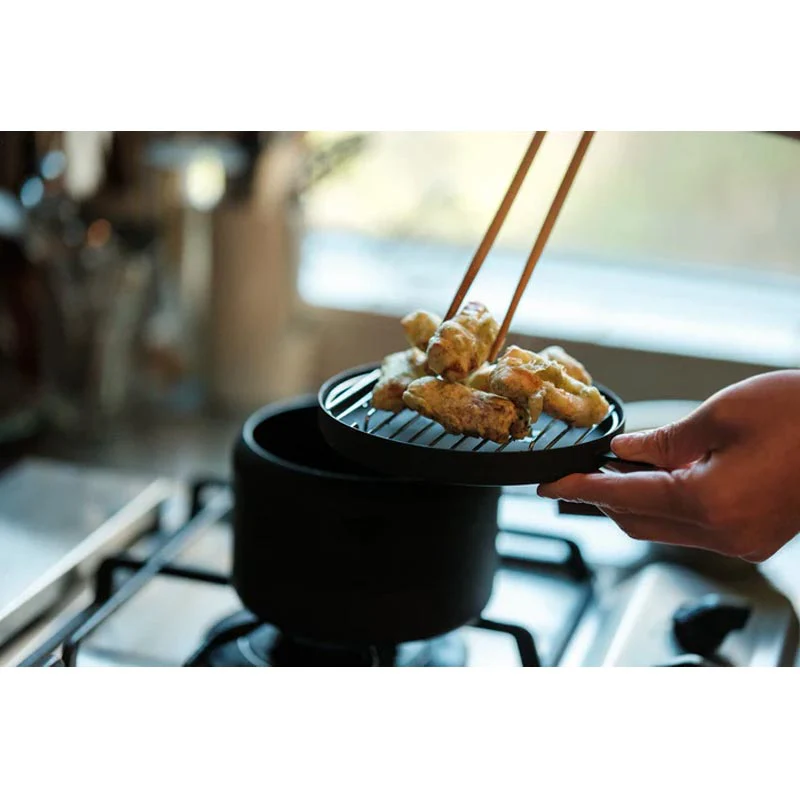 Saucepan with Mesh Tray - 13cm - by Fujita Kinzoku - Image 6