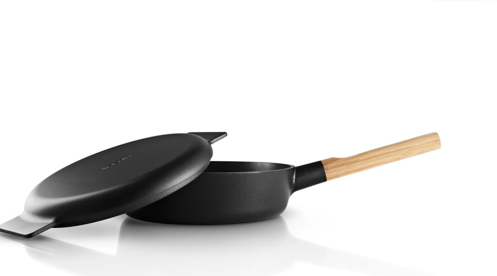 Sauté Pan - 24cm - by Eva Solo - Image 4