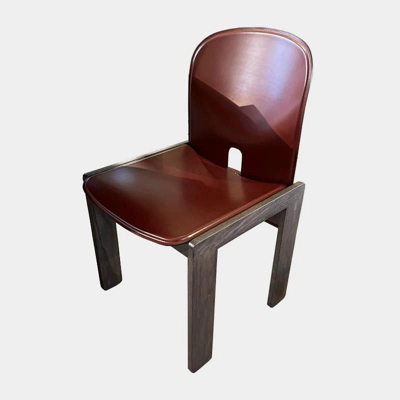 Scarpa 121 Dining Chair - 9CKK Bordeaux leather - des. Afra & Tobia Scarpa - by Cassina x Karakter - Image 5