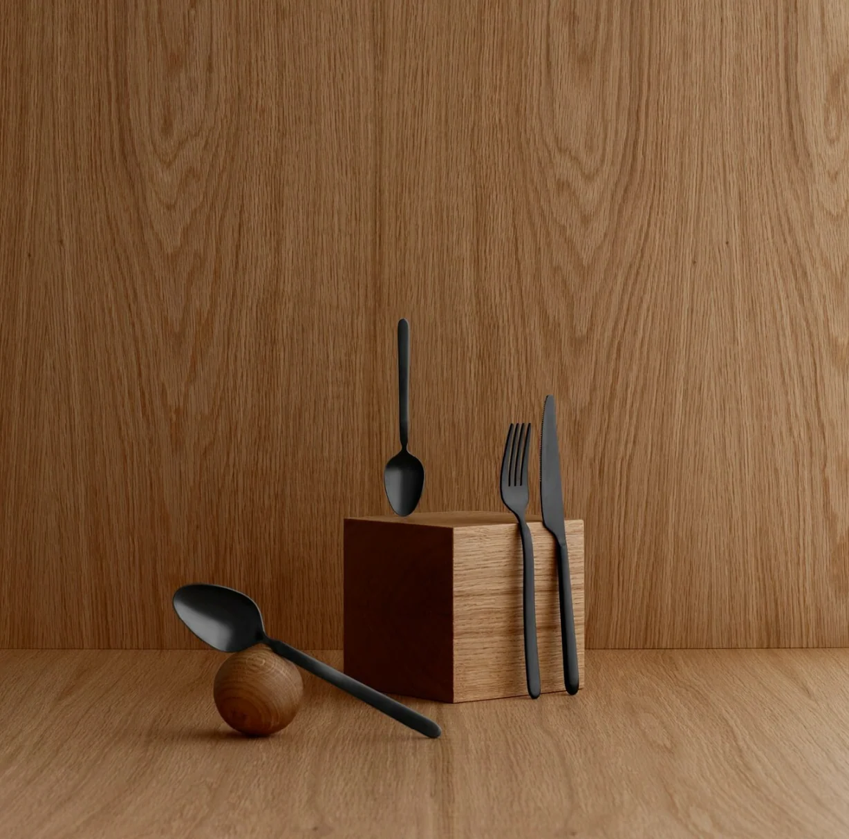 Stella Cutlery Set des. Theresa Rand for blomus (matt black stainless steel, 16 pieces) - Image 2