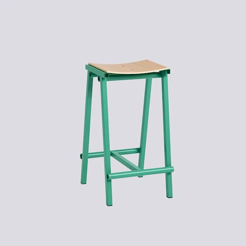 Taburete 8 Bar Stool - Low - Soft Jade Powder Coated Base / Lacquered Oak Veneer Seat, des. Marc Morro for HAY - Image 7