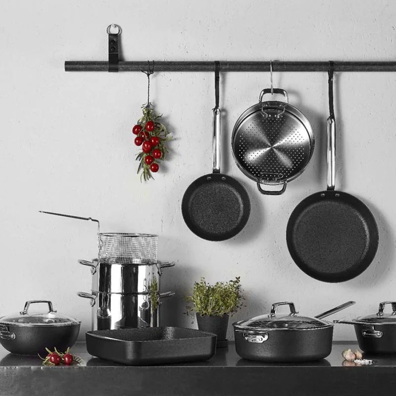 TechnIQ The Bistro Pan - 26cm - by Scanpan - Image 5