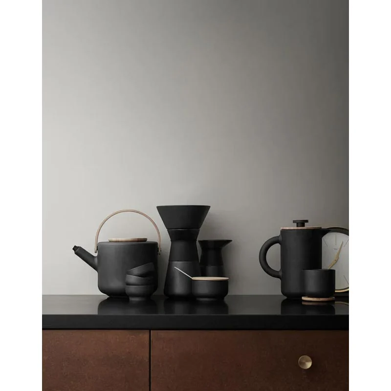 Theo Teapot des. Francis Cayouette for Stelton - Image 5