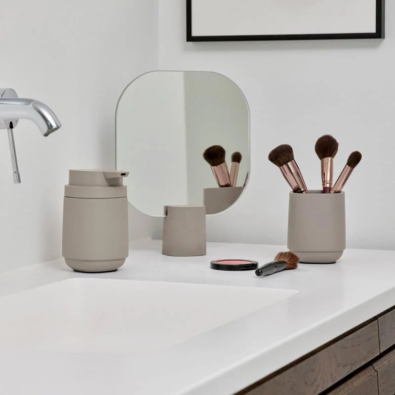 Time table mirror des. Mavro//Lefèvre for Zone Denmark - Image 3