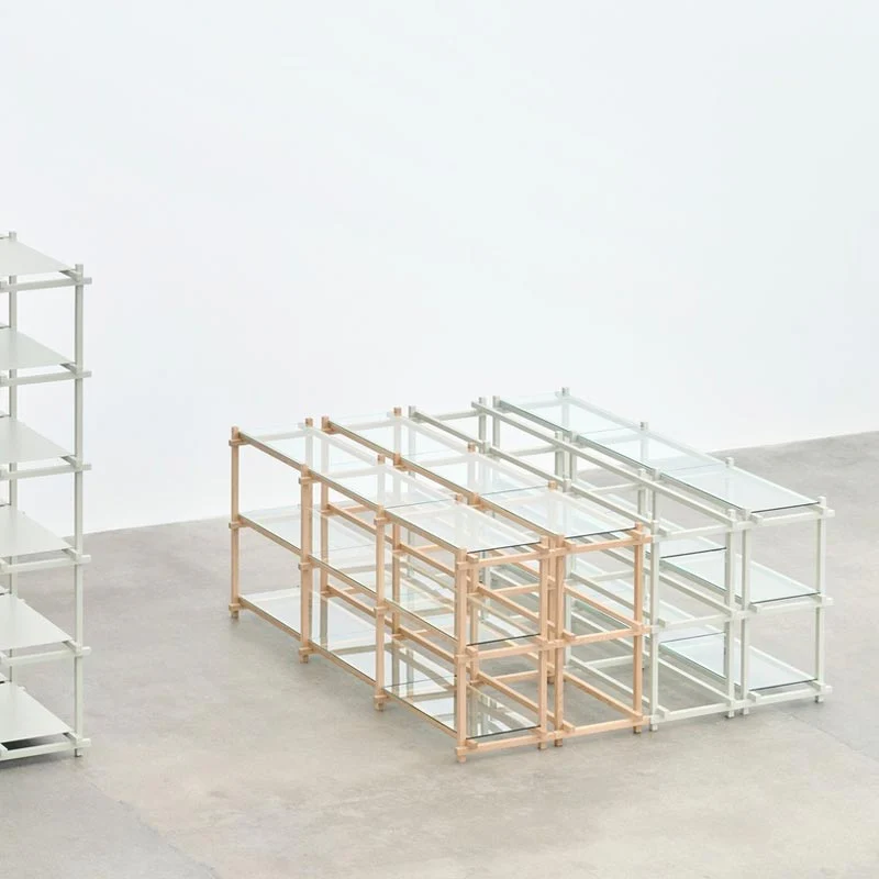 Woody Shelving Smokey Grey Beech Frame 2.0 - Column, Low - Clear Glass Shelves - Image 5